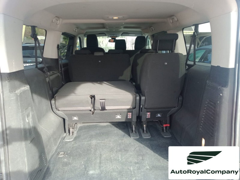 Toyota Proace Verso usata a Roma (5)