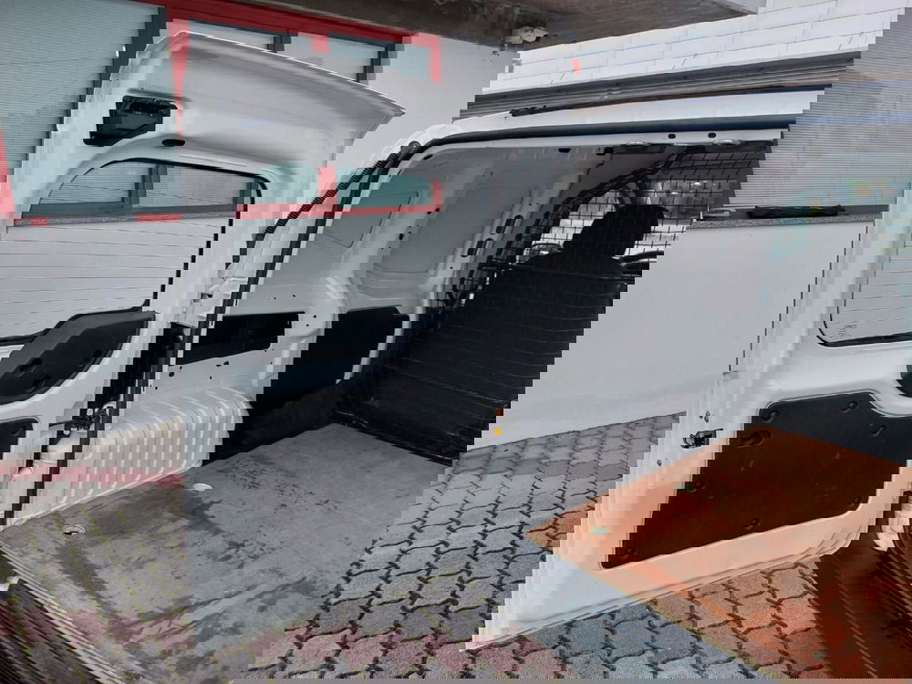 Fiat Fiorino usata a Pavia (12)