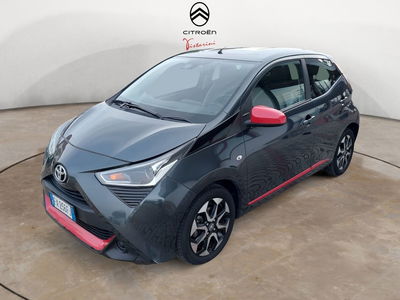 Toyota Aygo X 1.0 VVT-i 72 CV 5 porte Limited Air del 2019 usata a Voghera