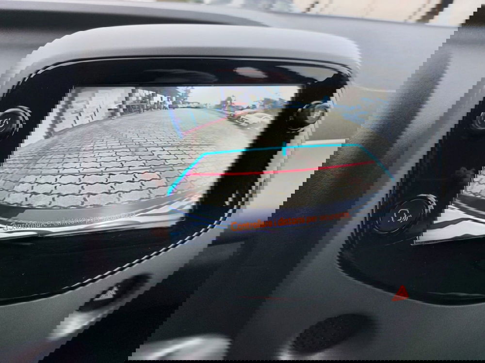 Toyota Aygo X usata a Pavia (10)