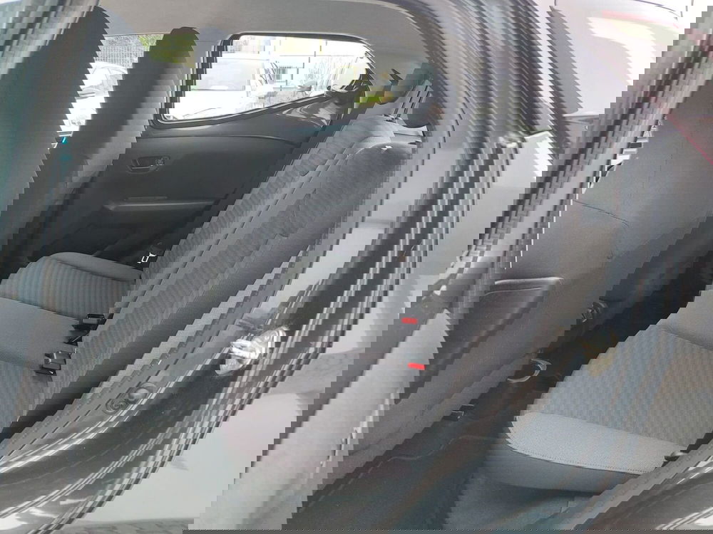 Toyota Aygo X usata a Pavia (4)