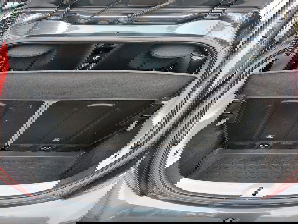 Toyota Aygo X usata a Pavia (5)