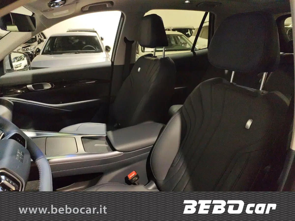Geely EX5 nuova a Torino (14)