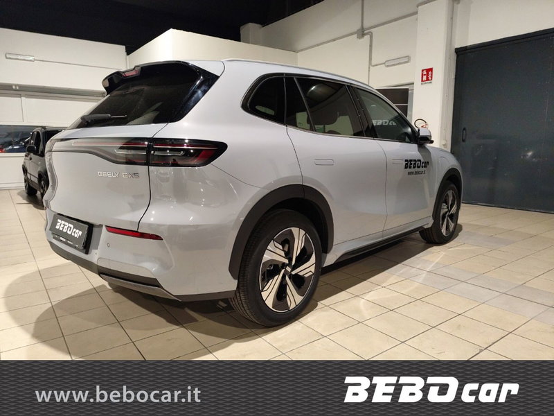 Geely EX5 nuova a Torino (5)