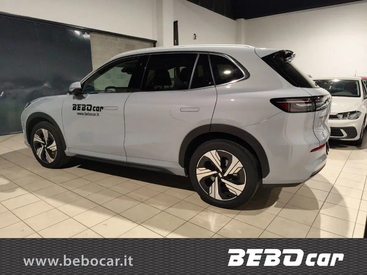 Geely EX5 nuova a Torino (7)