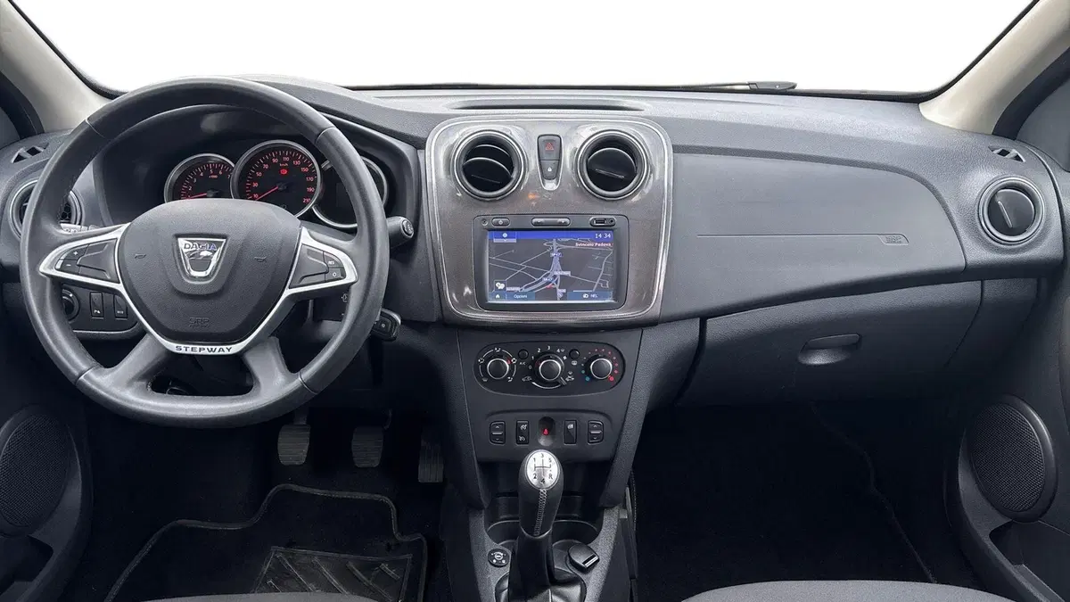 Dacia Sandero usata a Padova (10)