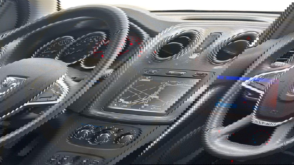 Dacia Sandero usata a Padova (12)