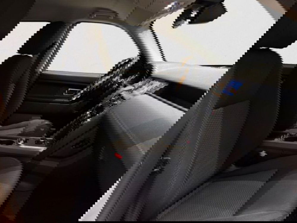 Land Rover Discovery Sport usata a Livorno (12)