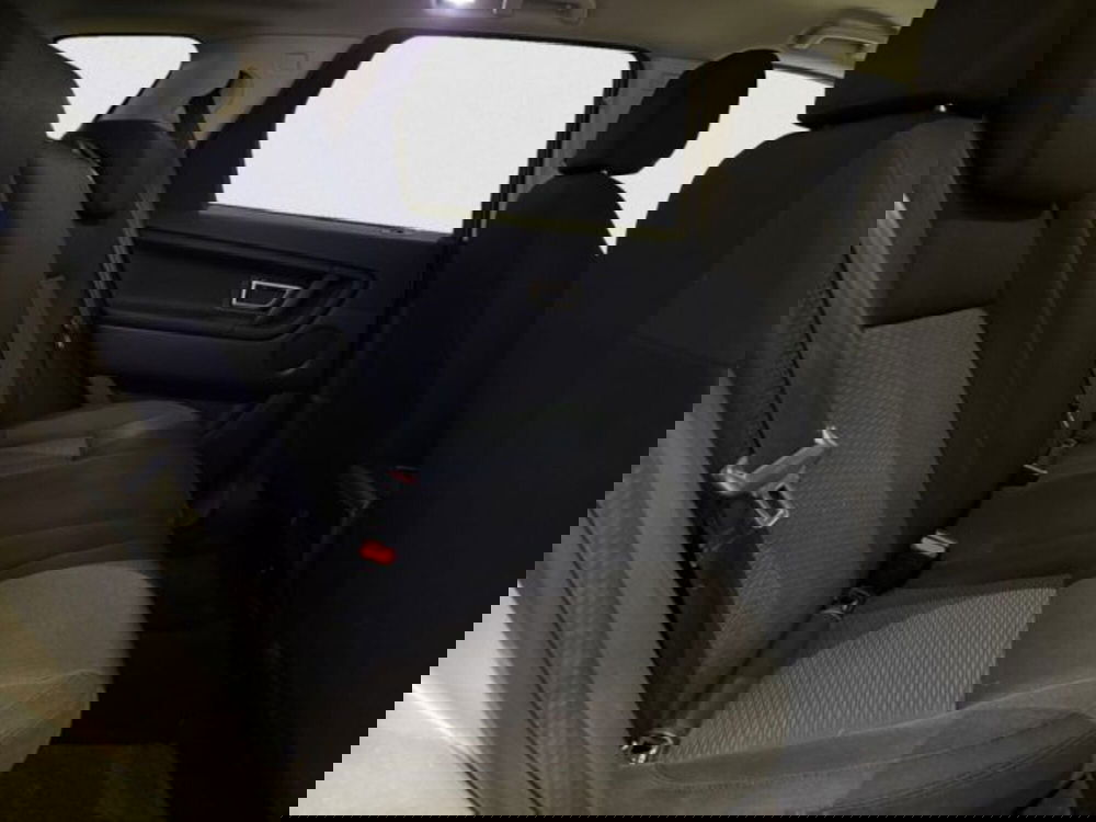 Land Rover Discovery Sport usata a Livorno (15)