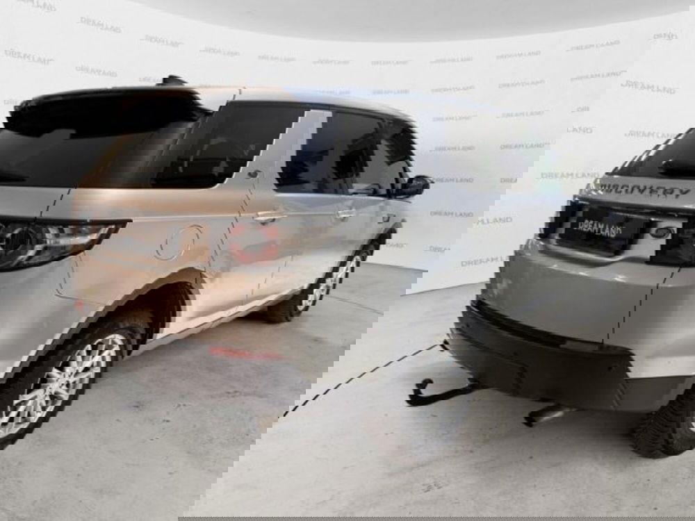 Land Rover Discovery Sport usata a Livorno (7)