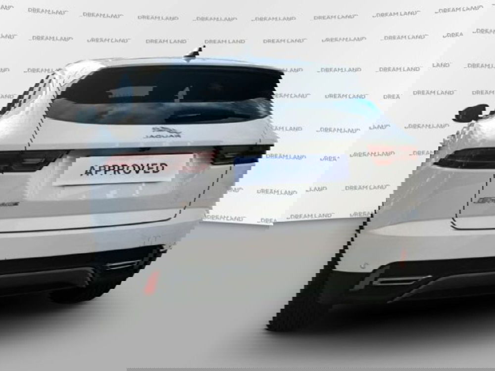 Jaguar E-Pace usata a Livorno (2)