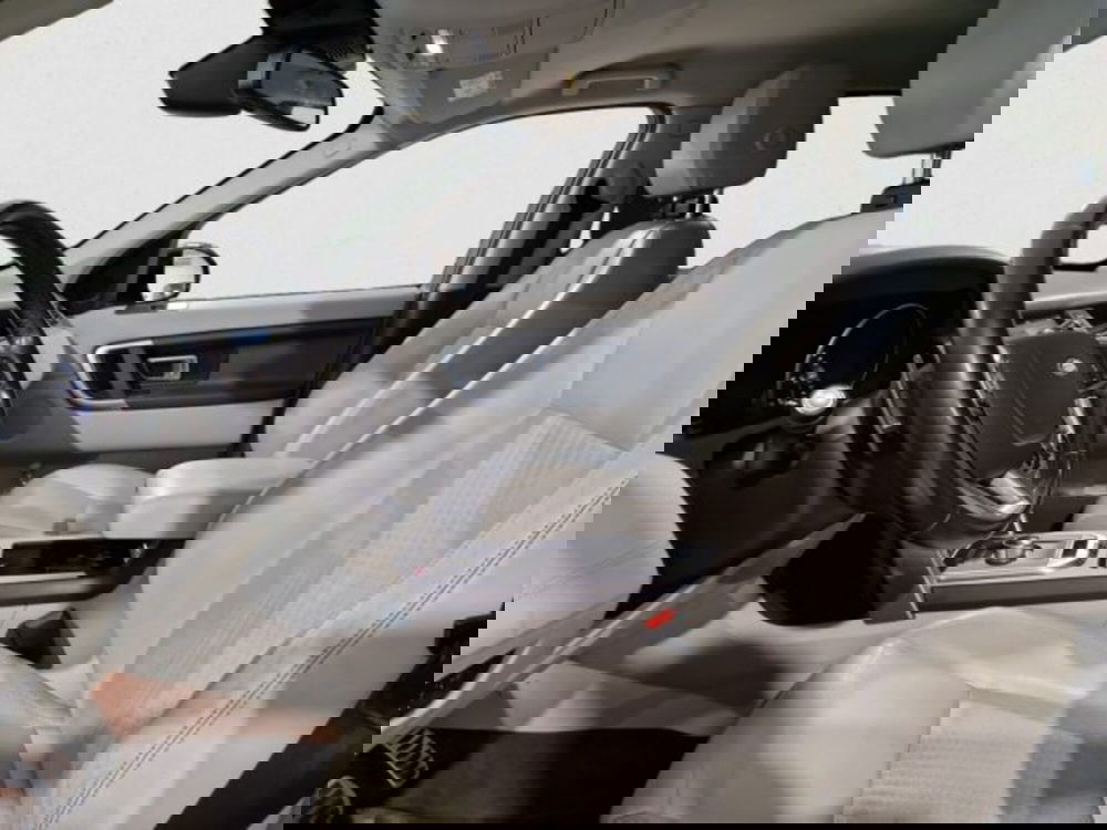 Land Rover Discovery Sport usata a Livorno (11)