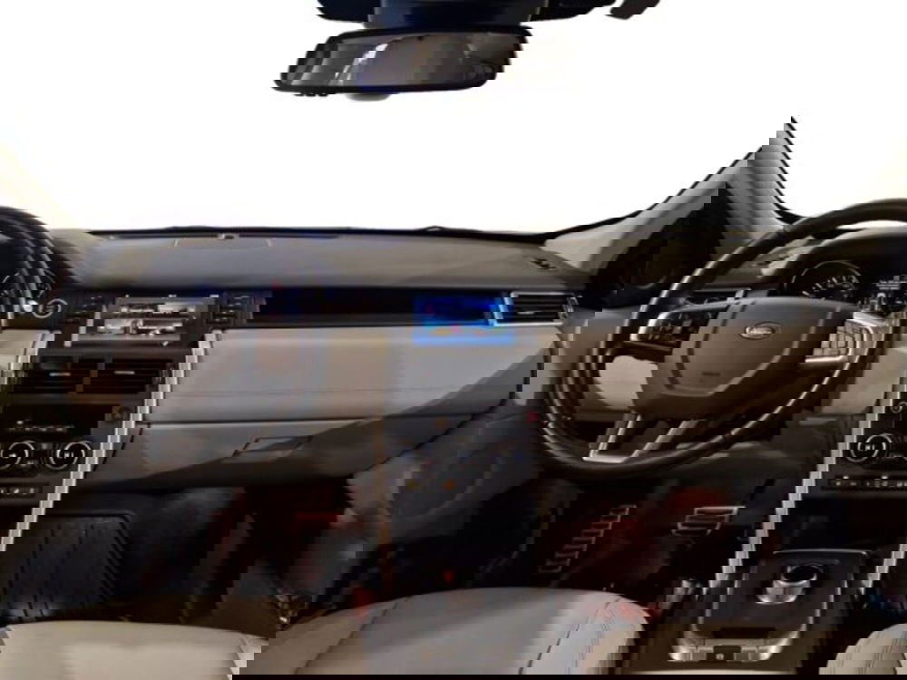 Land Rover Discovery Sport usata a Livorno (12)