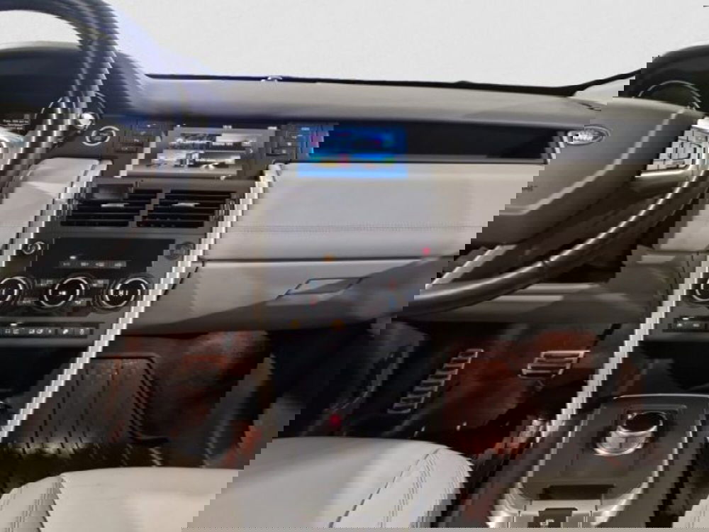 Land Rover Discovery Sport usata a Livorno (15)