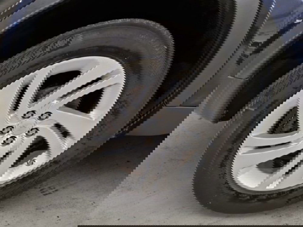 Land Rover Discovery Sport usata a Livorno (8)