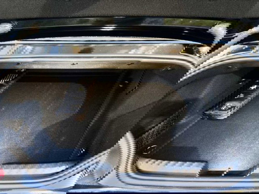 BMW Z4 Cabrio usata a Caltanissetta (12)