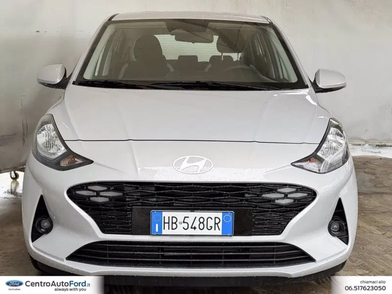 Hyundai i10 nuova a Roma (2)
