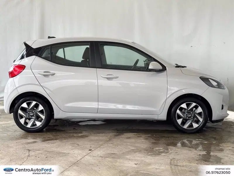 Hyundai i10 nuova a Roma (5)