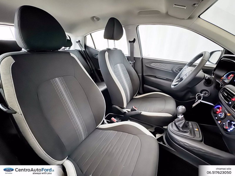Hyundai i10 nuova a Roma (7)