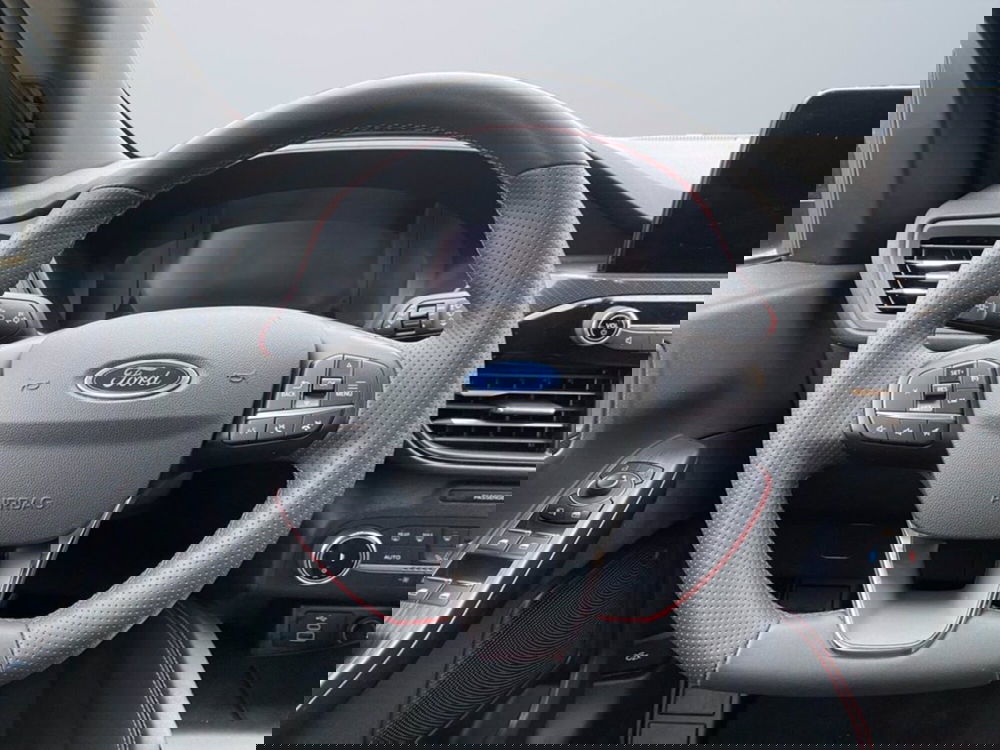 Ford Kuga usata a Milano (13)