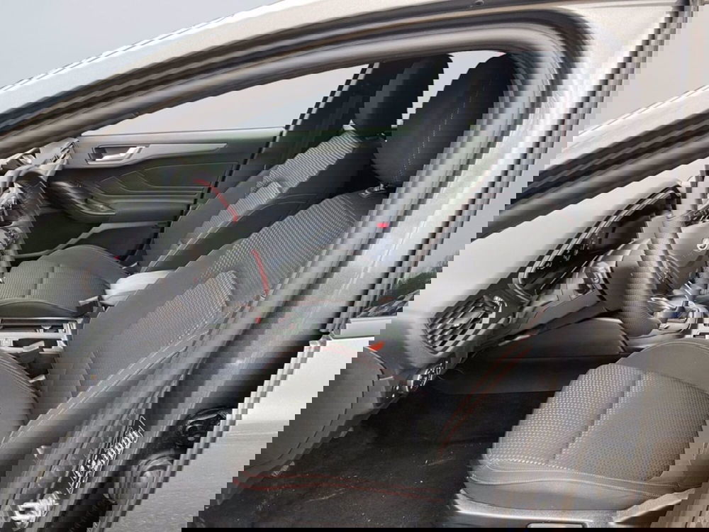 Ford Focus Station Wagon usata a Milano (9)