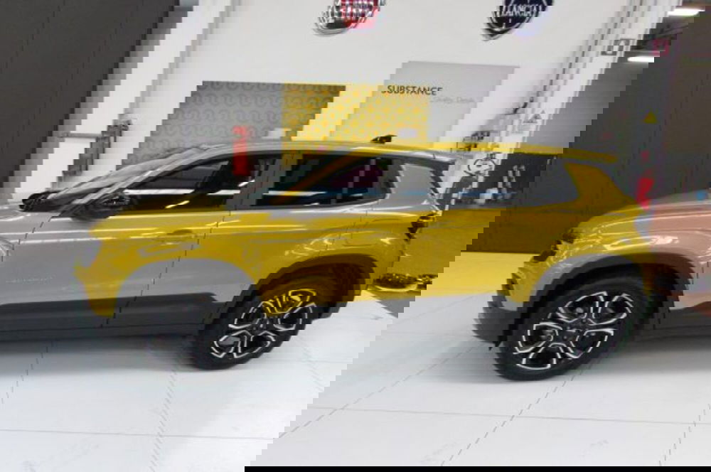 Jeep Avenger usata a Milano (4)