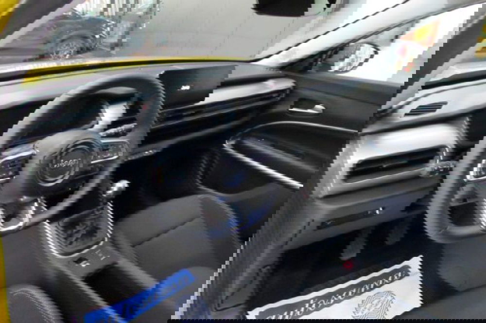 Jeep Avenger usata a Milano (7)