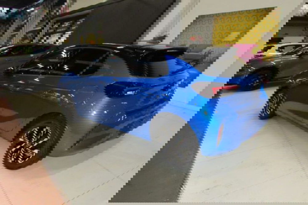 Opel Corsa nuova a Milano (3)