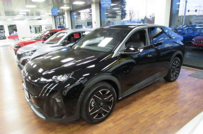 Peugeot 3008 1.2 hybrid Allure Business 145cv e-dcs6 del 2024 usata a Rho
