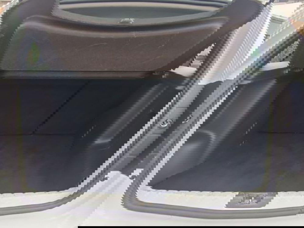 Dacia Duster usata a Salerno (19)