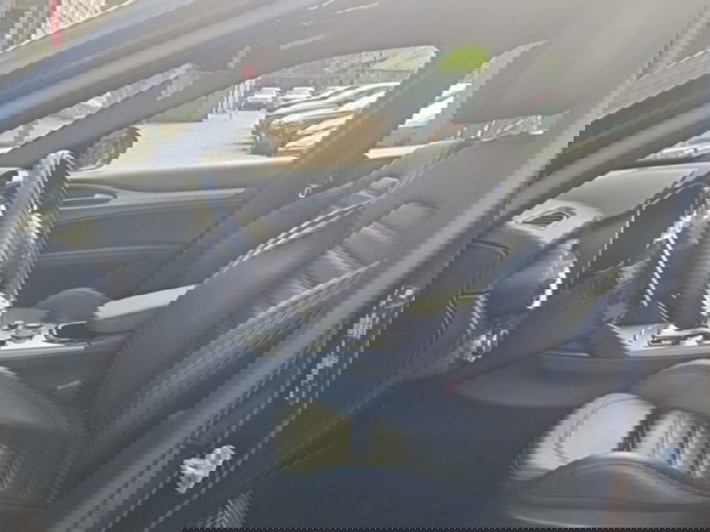 Alfa Romeo Stelvio usata a Monza e Brianza (11)