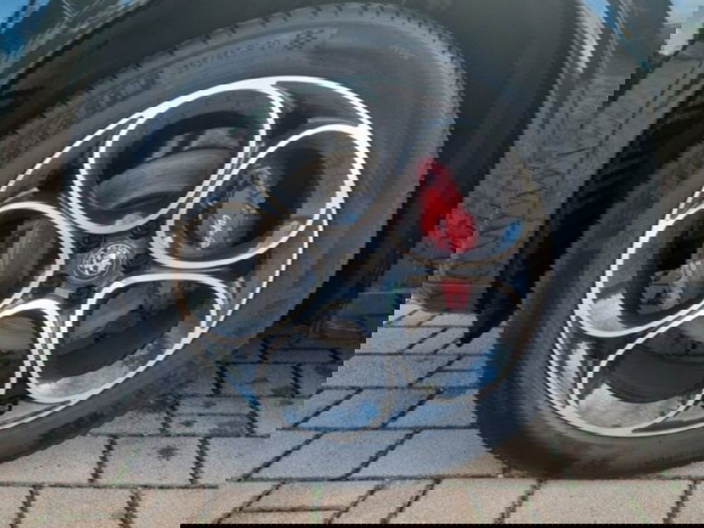 Alfa Romeo Stelvio usata a Monza e Brianza (13)