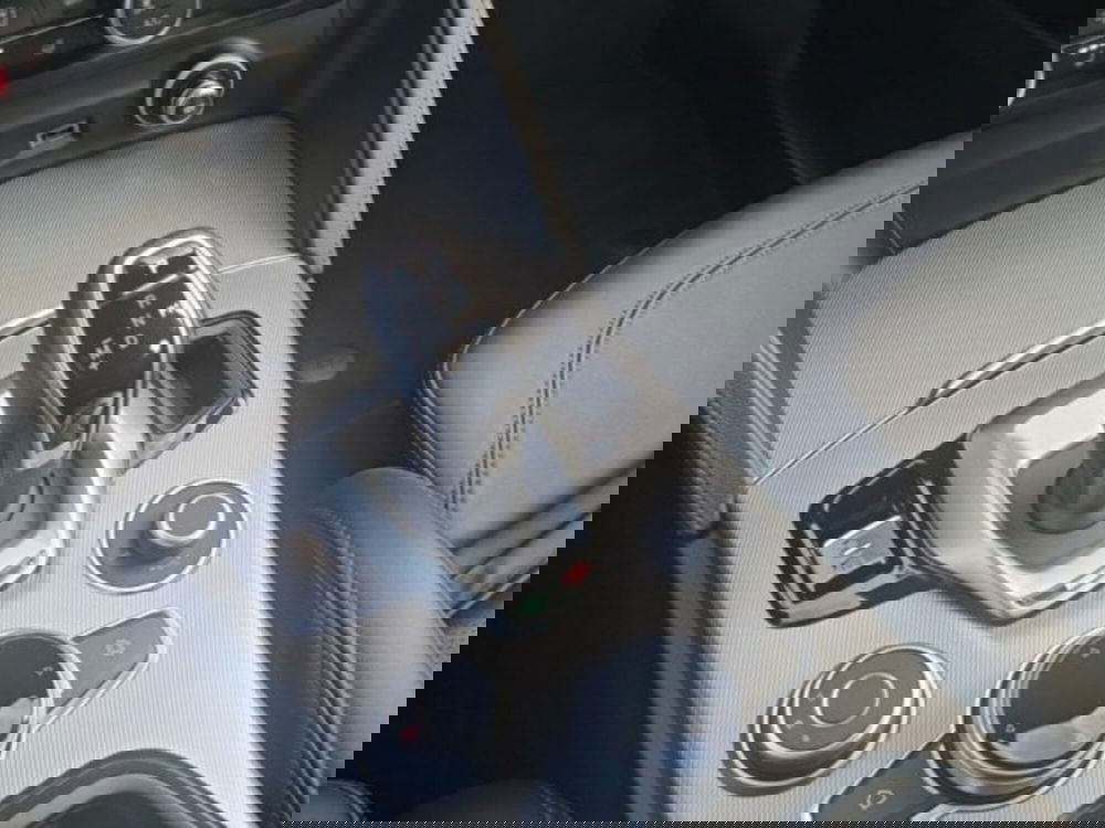 Alfa Romeo Stelvio usata a Monza e Brianza (18)