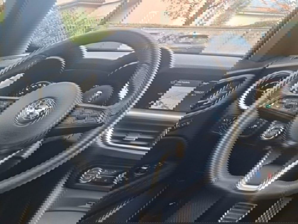 Alfa Romeo Stelvio usata a Monza e Brianza (9)