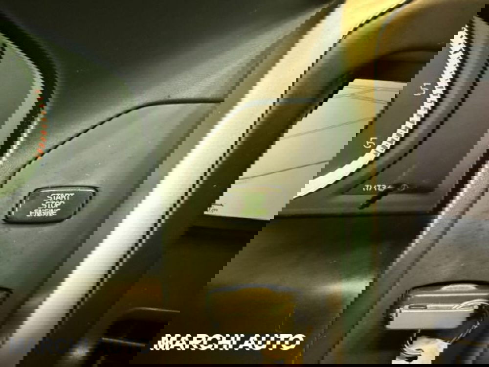 Volvo XC60 usata a Perugia (18)
