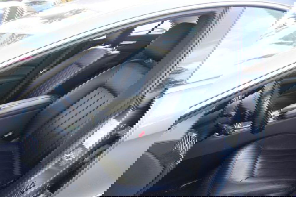 Mercedes-Benz CLS usata a Lecce (14)