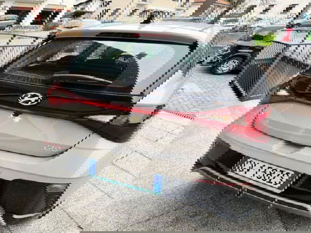 Hyundai i20 usata a Verbano Cusio Ossola (9)