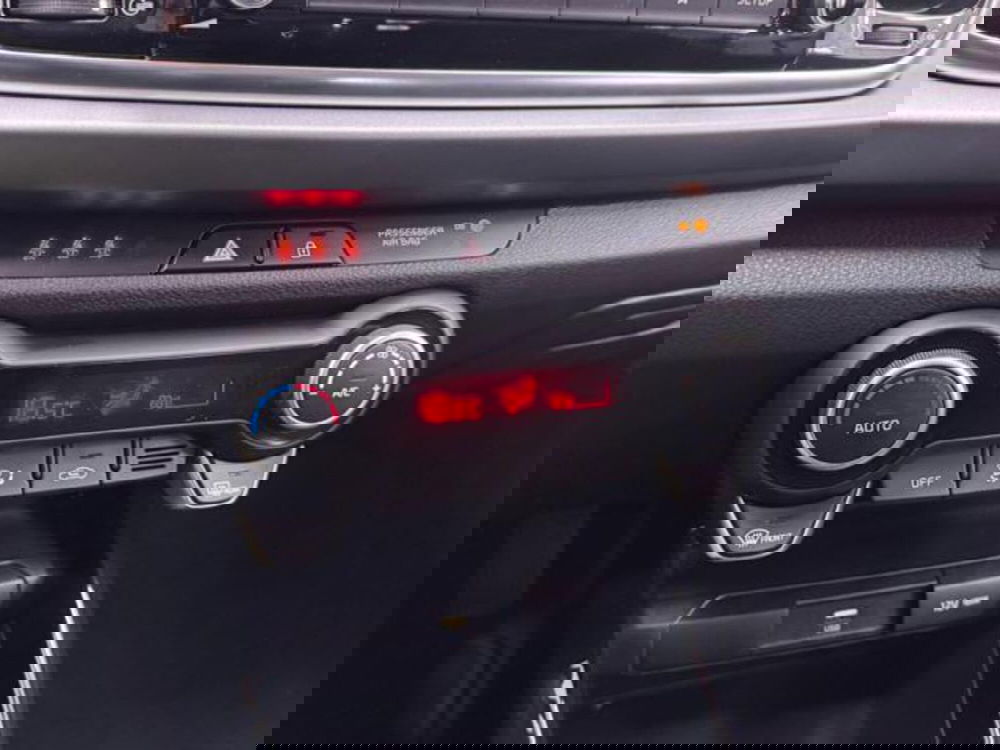 Kia Rio usata a Como (17)