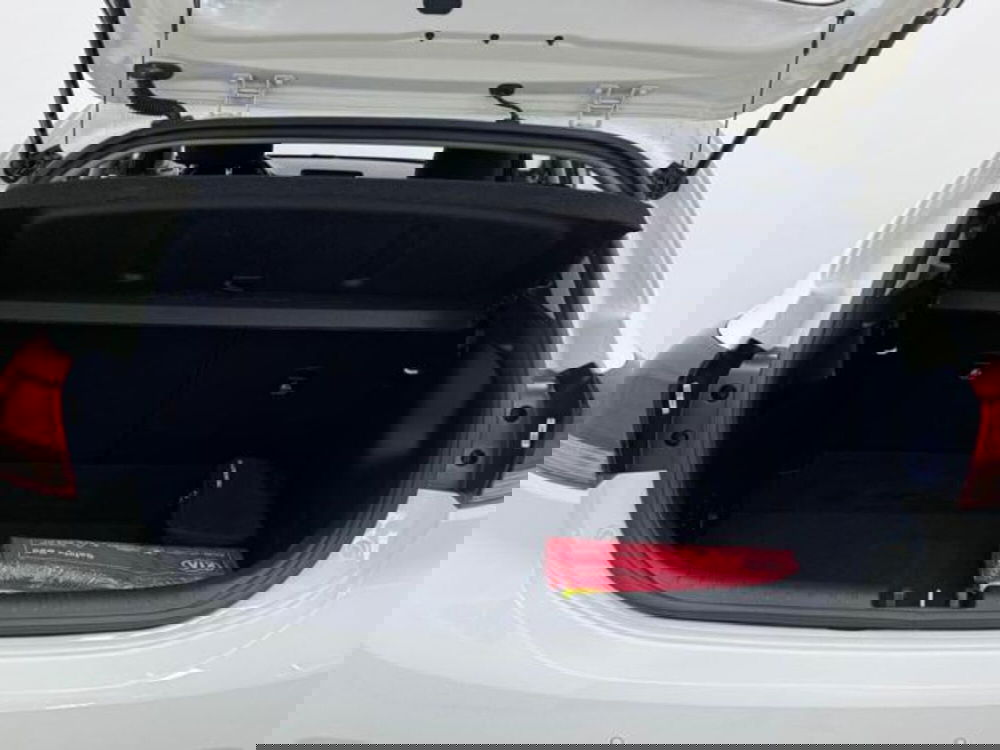 Kia Rio usata a Como (18)