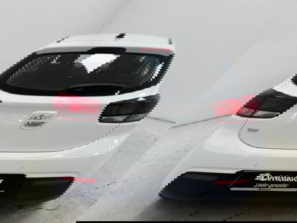 Kia Rio usata a Como (7)