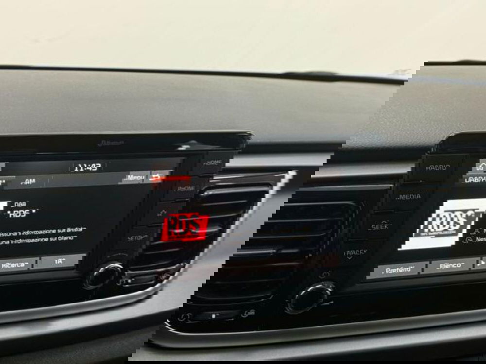 Kia Rio usata a Como (13)