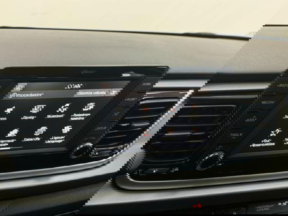 Kia Rio usata a Como (15)