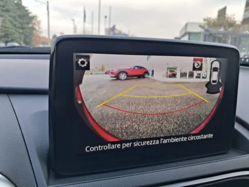 Mazda MX-5 nuova a Bologna (13)