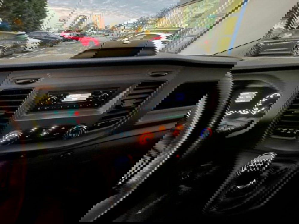 Ford Transit Custom Furgone usata a Bologna (10)