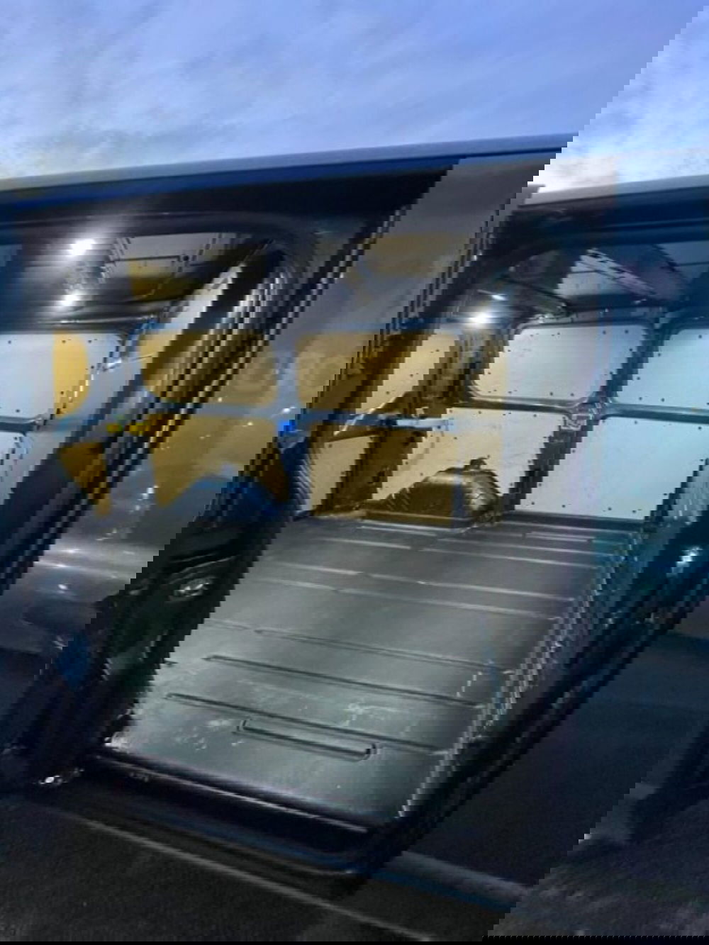 Ford Transit Custom Furgone usata a Bologna (14)