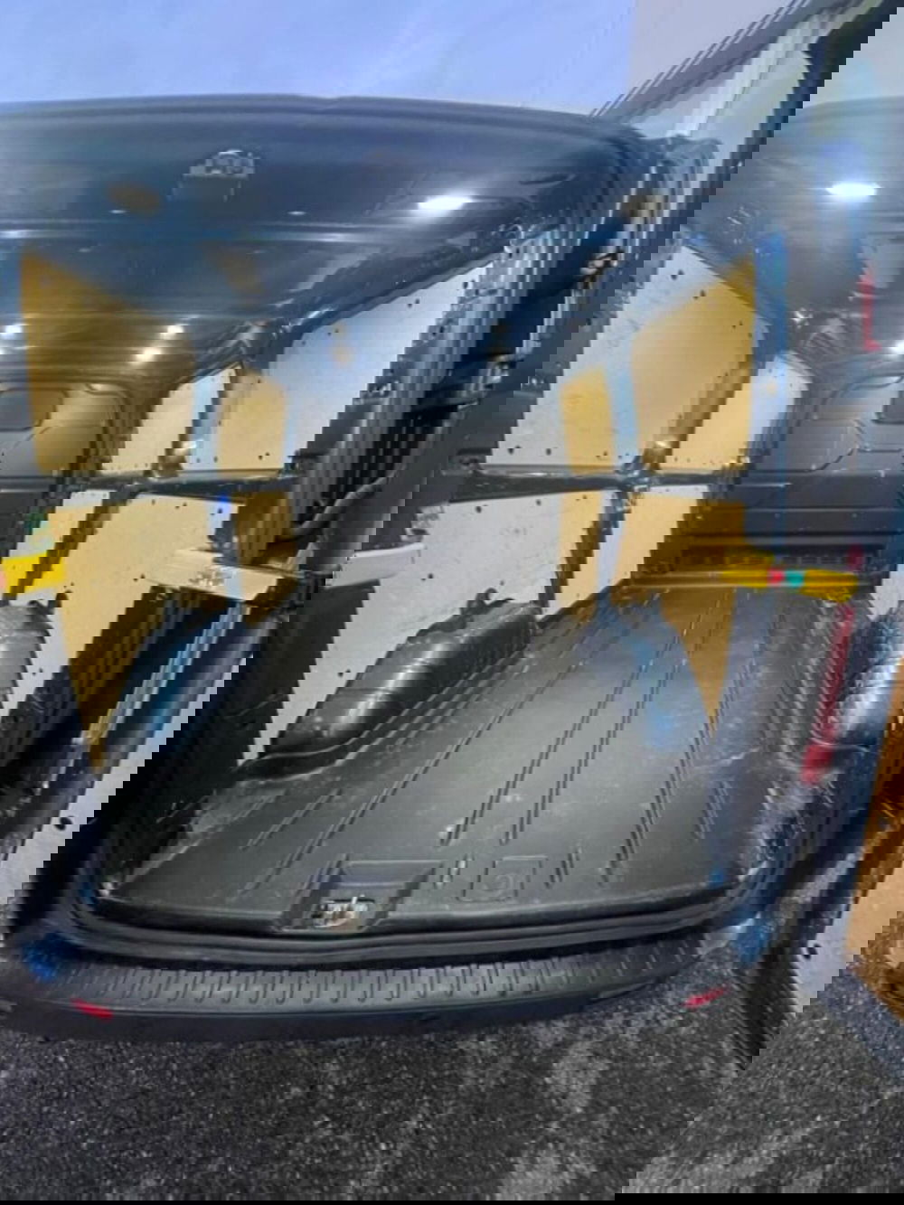 Ford Transit Custom Furgone usata a Bologna (15)