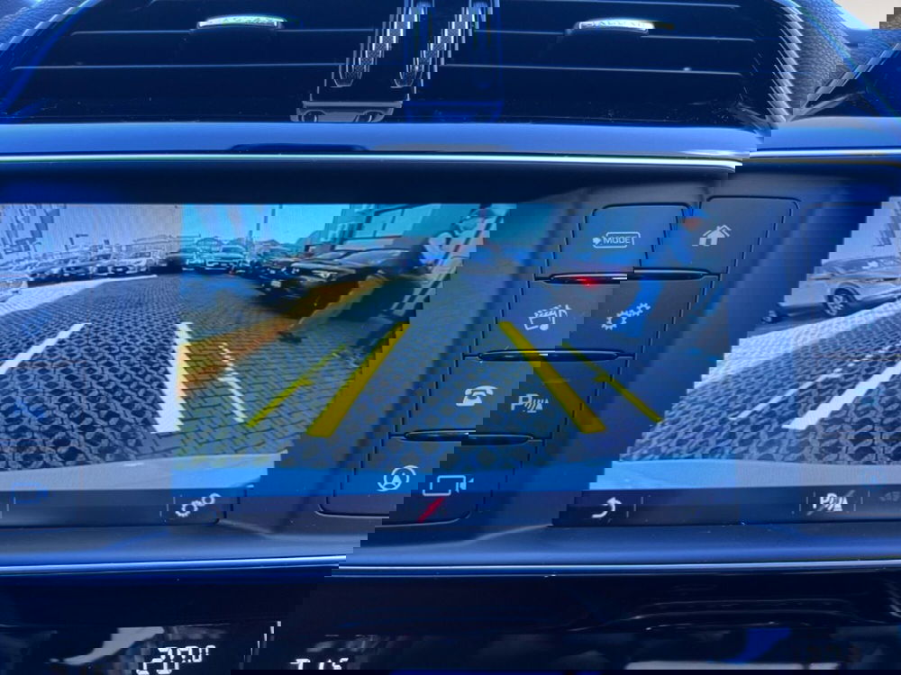 Jaguar XE usata a Verona (14)