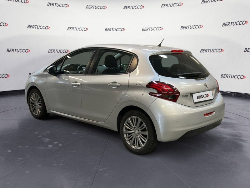 Peugeot 208 usata a Verona (4)