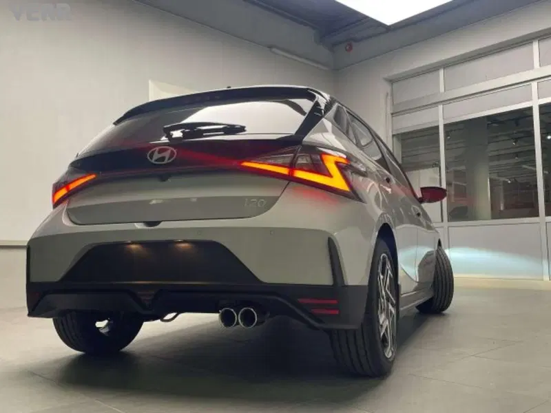 Hyundai i20 nuova a Milano (4)