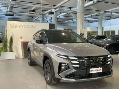 Hyundai Tucson 1.6 t-gdi 48V Xtech 2wd mt nuova a Milano